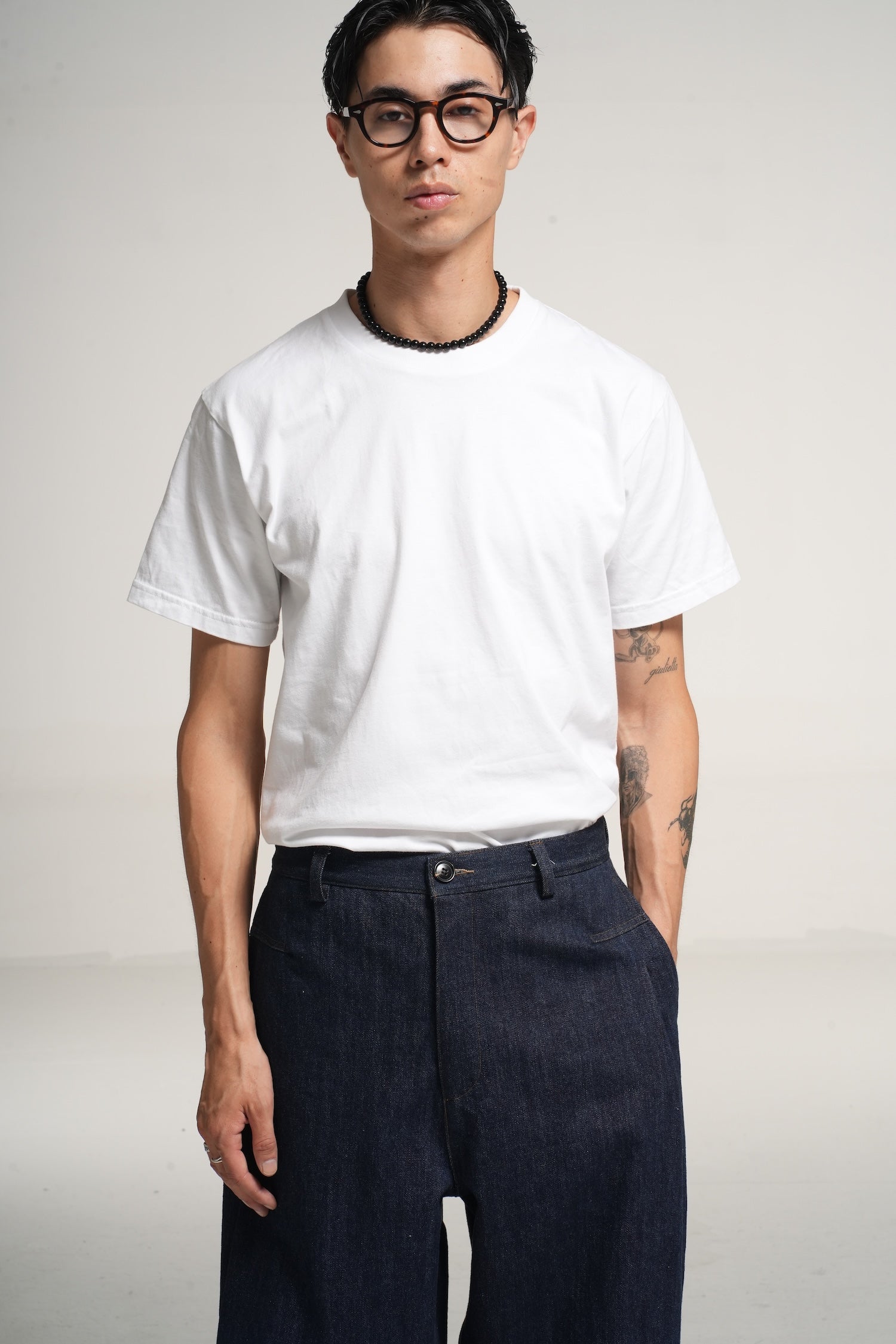 THE DENIM PANTS