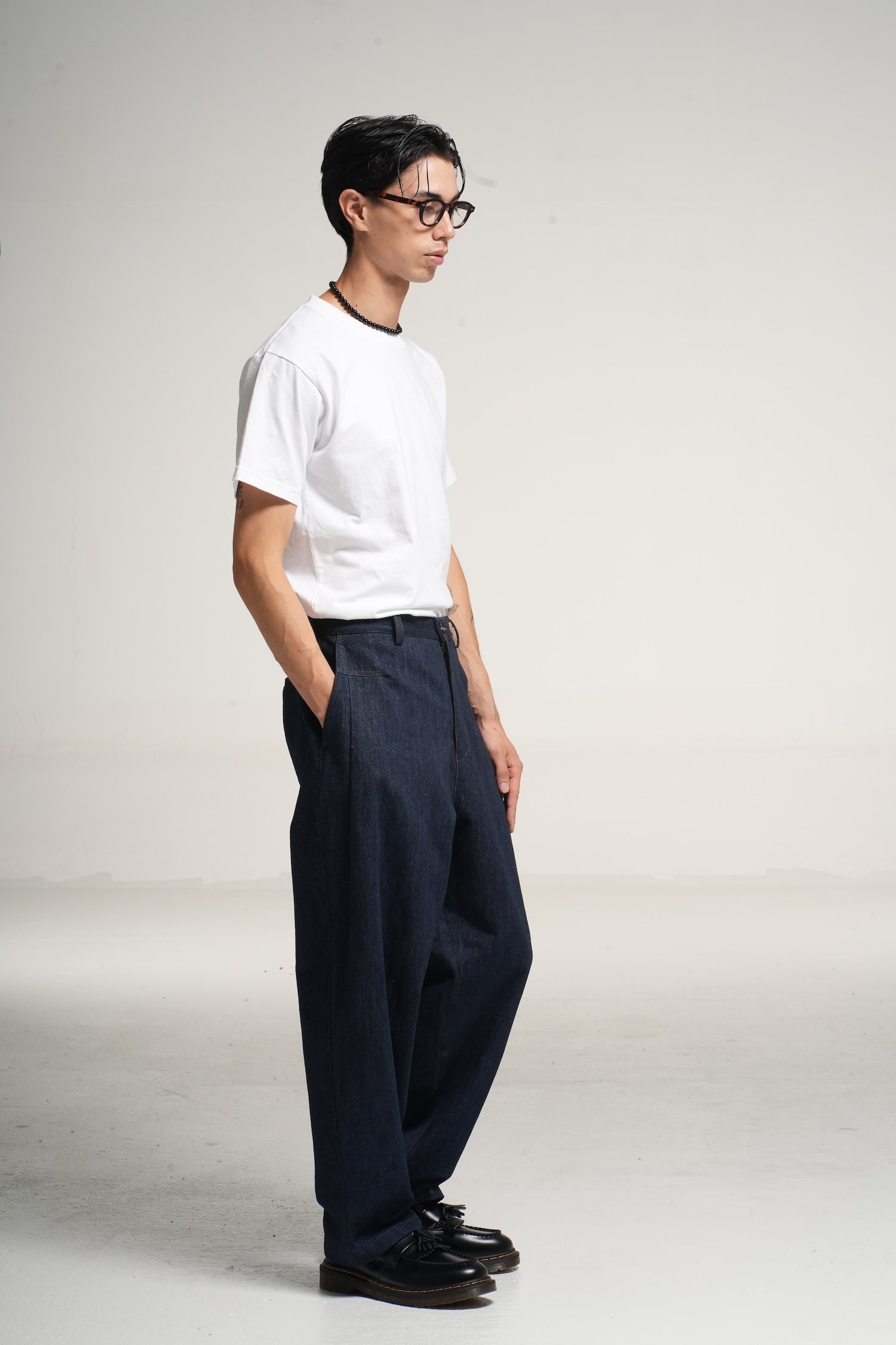 THE DENIM PANTS