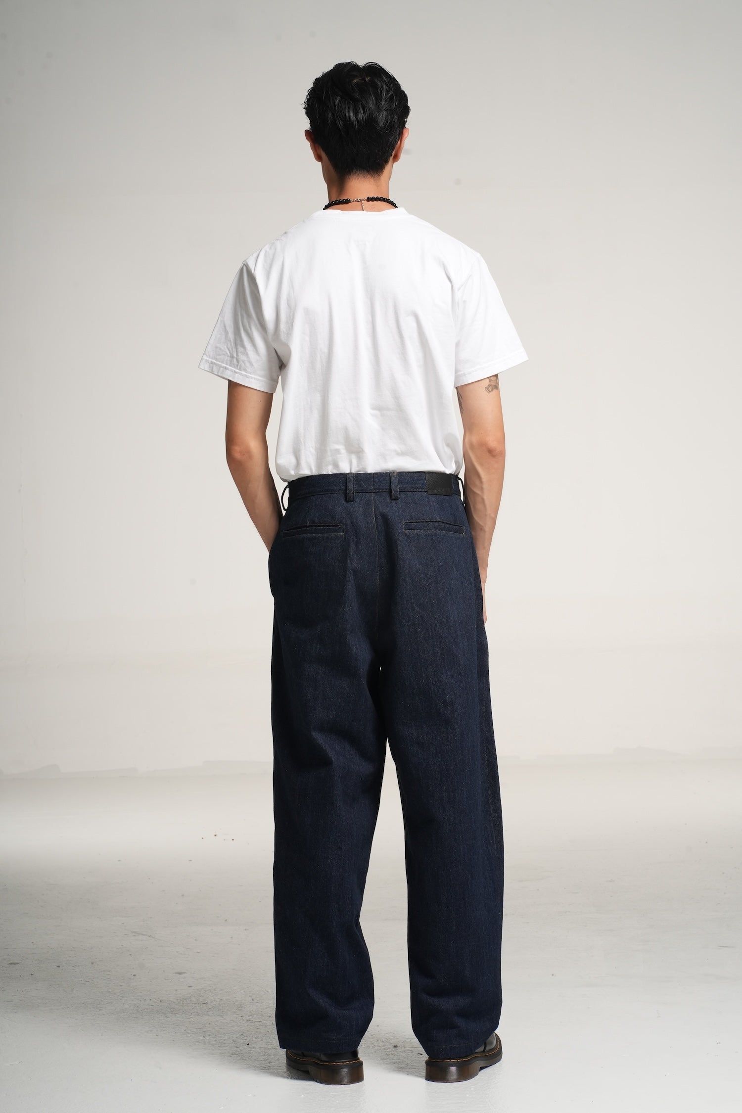 THE DENIM SET UP
