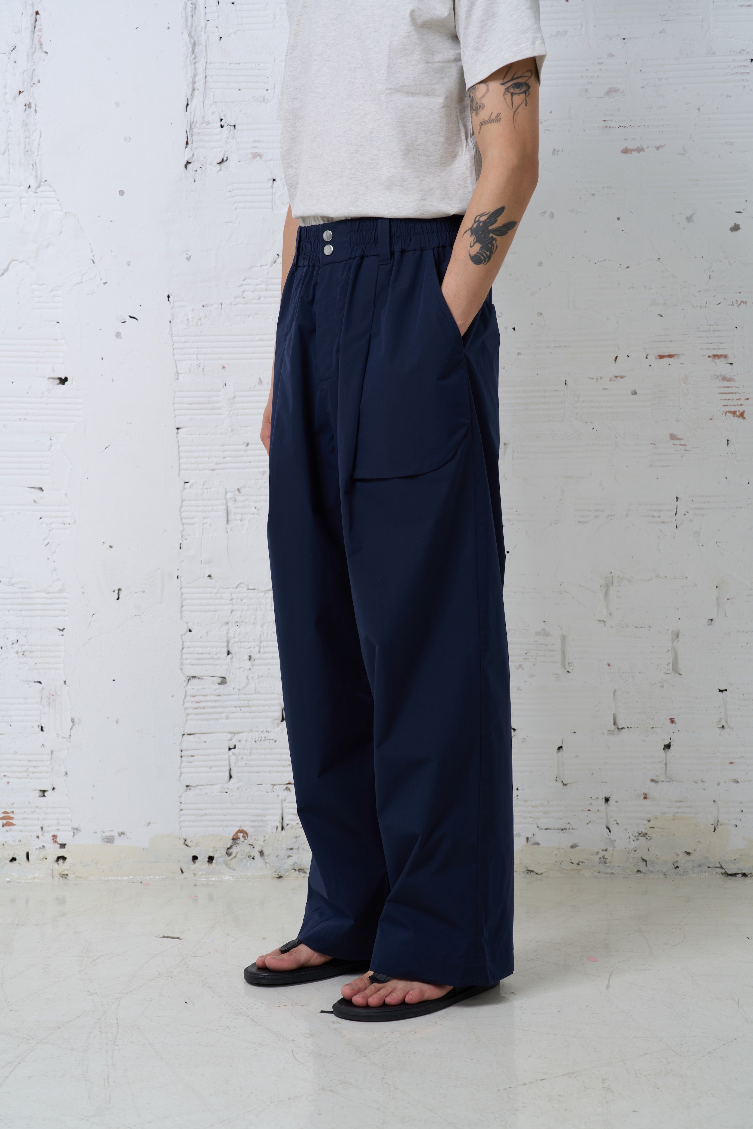ARCHITECTURAL POCKET PANTS