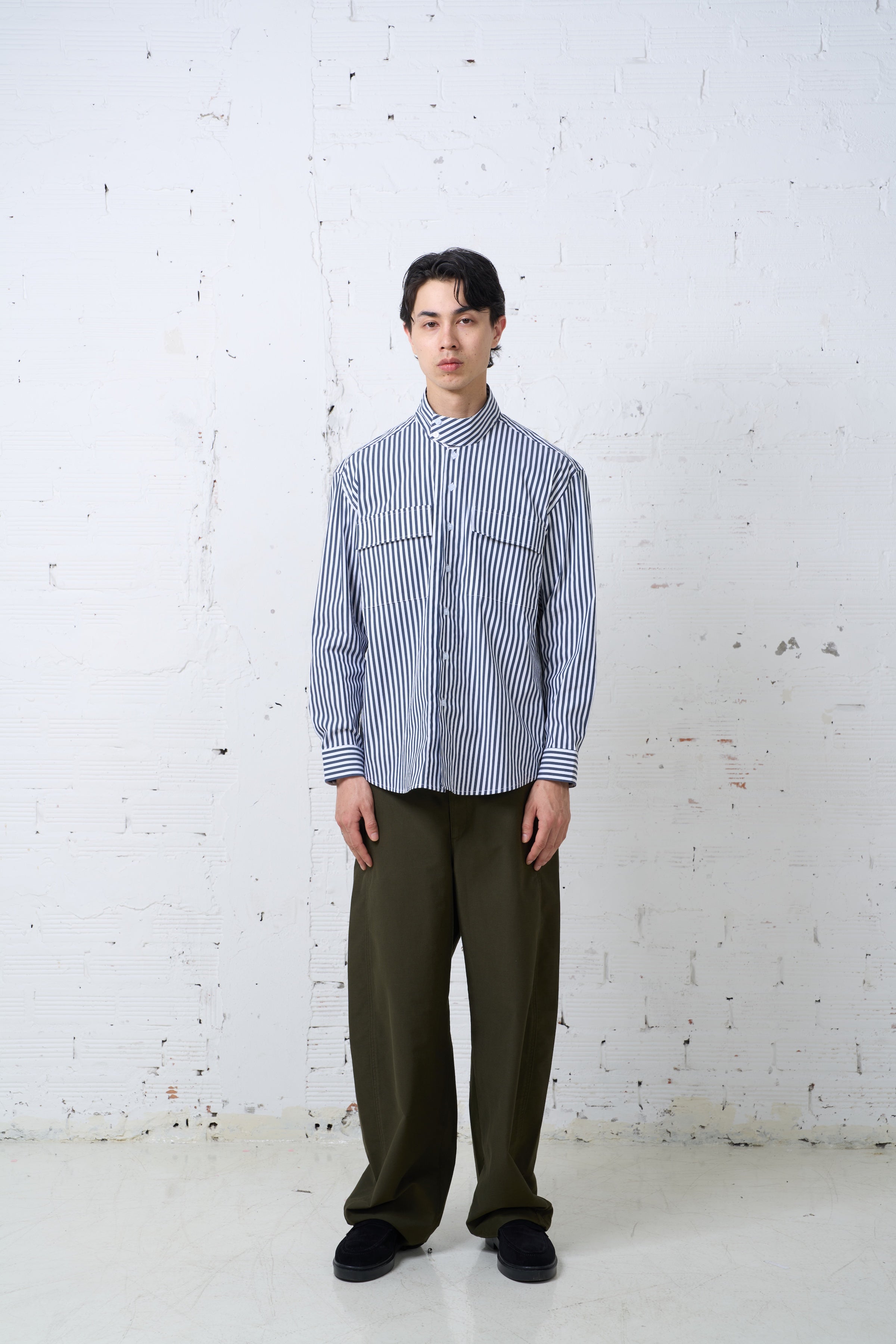 HIGH NECK DOUBLE POCKET SHIRTS
