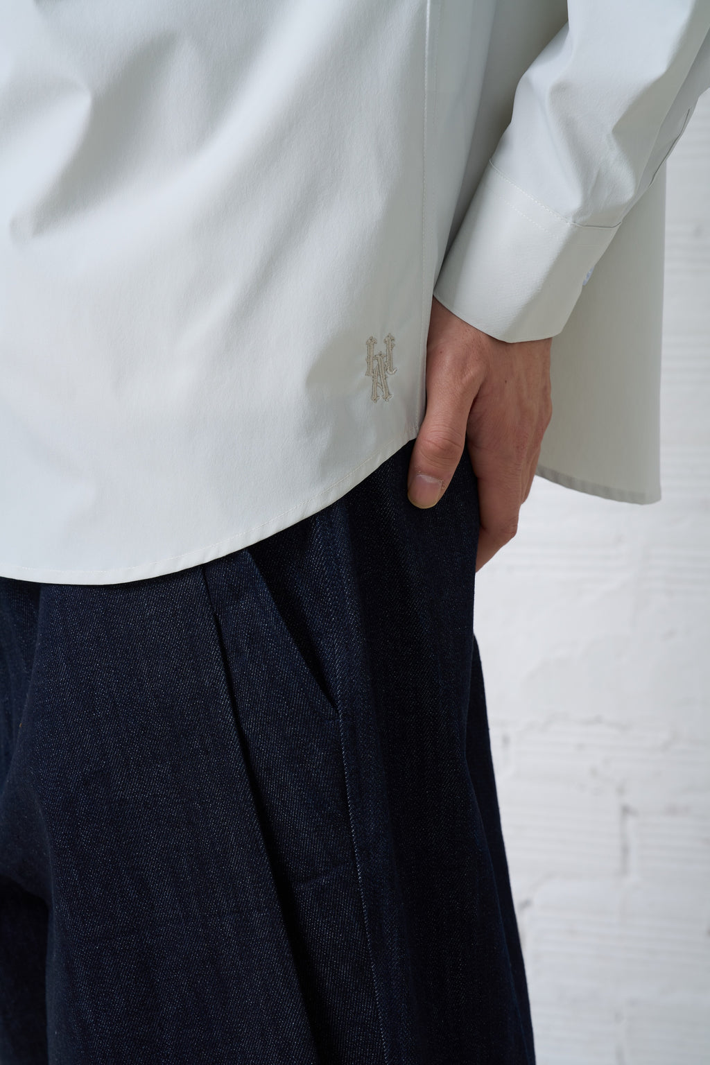 HIGH NECK DOUBLE POCKET SHIRTS